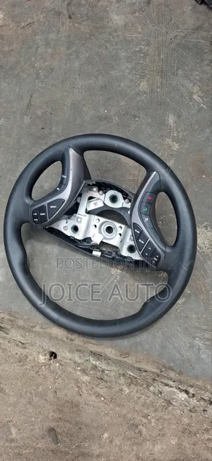 Keken Direba na Hyundai Elantra (2012-2015) Mai Amfani