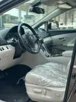 Toyota Venza 2011 Grey - 2