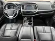 2017 Toyota Highlander SE 4x4 V6 SUV - 4