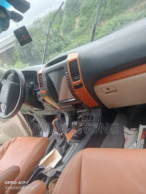 Toyota Land Cruiser Prado 2017 Black