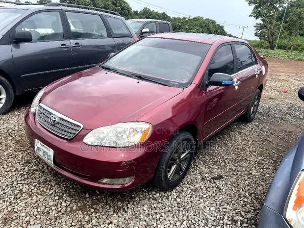 Toyota Corolla 2006 Red - 1