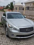 Infiniti M 2011 Silver - 3