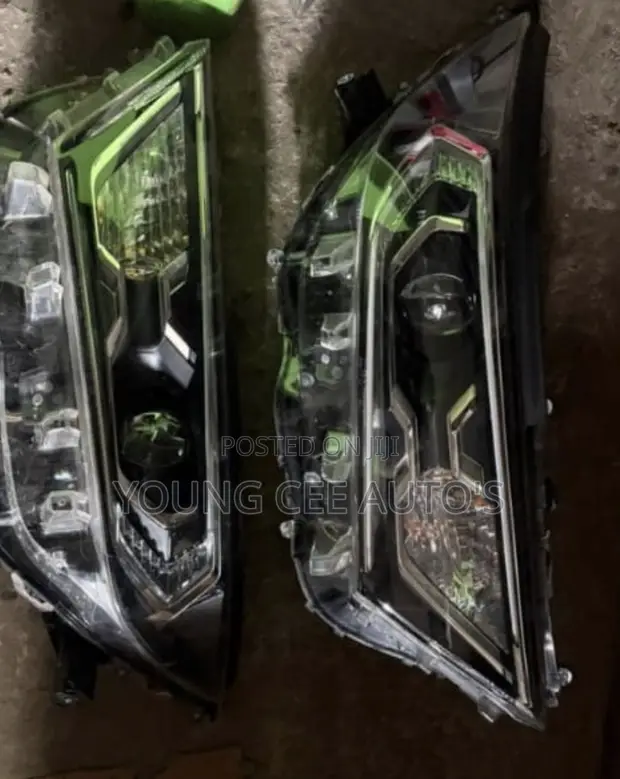 Used Toyota RAV4 2022 Headlight - 1