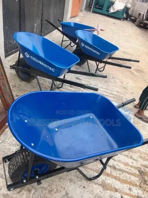 Heavy Duty Concrete Wheelbarrow