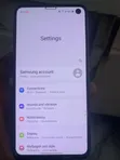 Samsung Galaxy S10e 128GB Black - 1