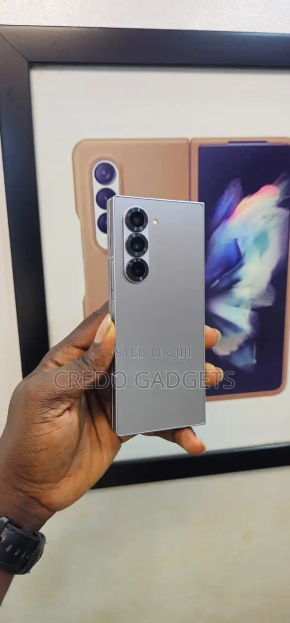 Samsung Galaxy Z Fold6 512GB Silver - 1