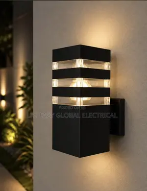 Cast Bulb Outdoor Wall Light