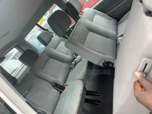 Volkswagen Transporter 2007 White