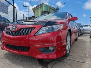 2010 Toyota Camry Red - Full Option