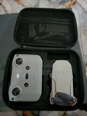 DJI Mini 4K Drone (Bude Akwati) + Kyautar Jakar Dauka