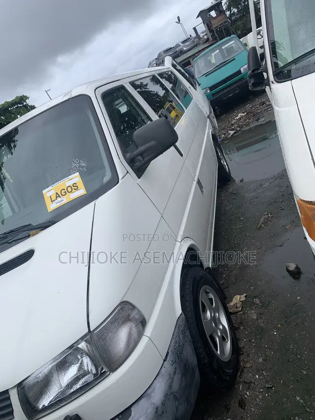Volkswagen Transporter 2006 Fari - 1