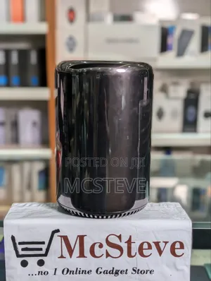 Apple Mac Pro Desktop Computer (Used)