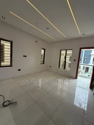 4 Bedroom Duplex for Sale in Ajah, Sangotedo