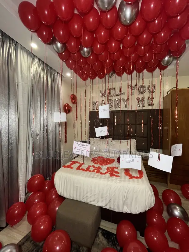Room Proposal Decoration: 10 Reasons Why I Love You - 1