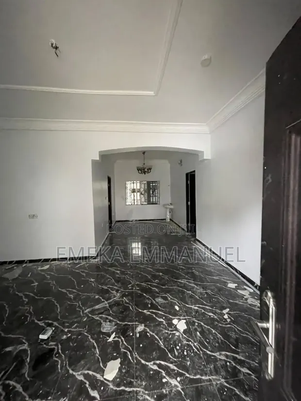 2 Bedroom Apartment for Rent in Ikot Ekpene - 1