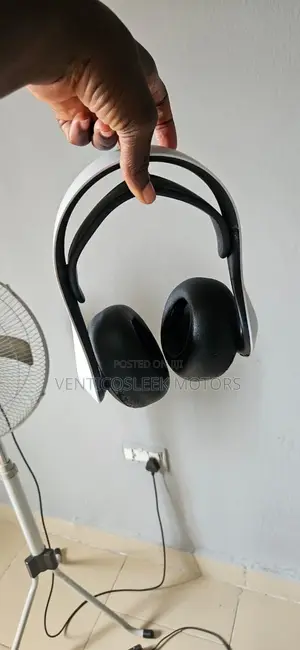 Playstation 5 Pulse Elite Headset (Na Kadan Amfani)