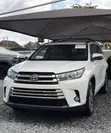 2017 Toyota Highlander XLE AWD V6 - 1