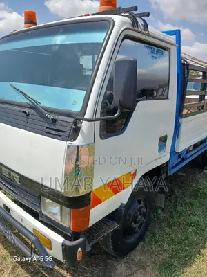 Mitsubishi Canter Mini Truck - Na Najeriya Amfani