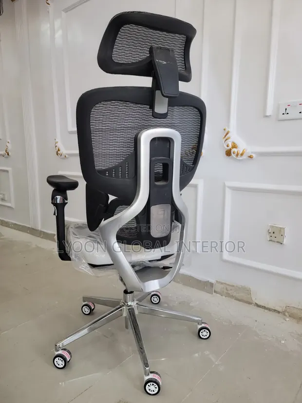 Ergonomic Office Chair - Brand New - 1