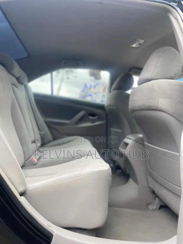 2007 Toyota Camry LE 2.4L Sedan - Foreign Used - 1