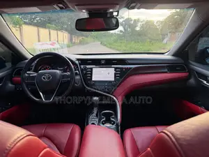 2019 Toyota Camry XSE V6 White