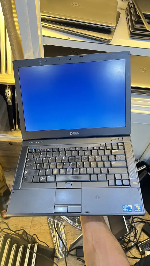 Dell Latitude E6410 Laptop - Intel Core i5, 8GB RAM, 320GB HDD - 1