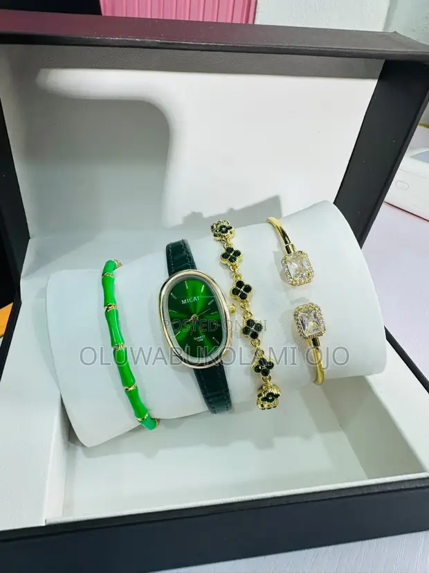 Quality Watch and Bracelet Set - Women's - 1