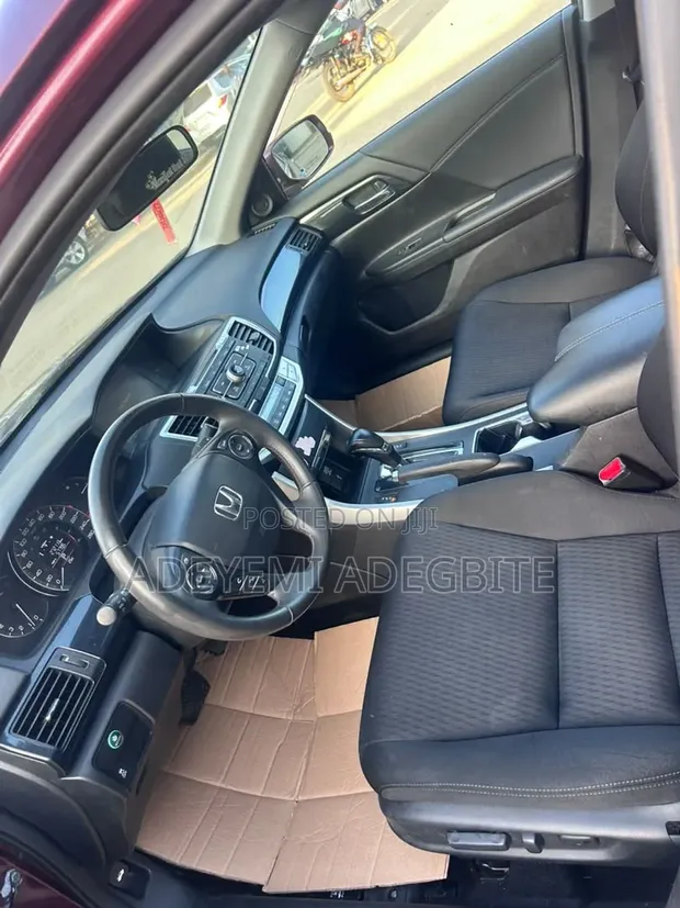 Honda Accord 2015 Sport - Red - 1