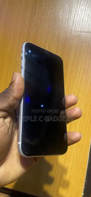 Apple iPhone XR 128GB White (UK Used)