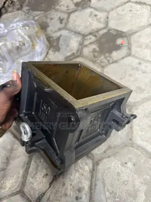 Heavy Duty 150mm Concrete Cube Mould