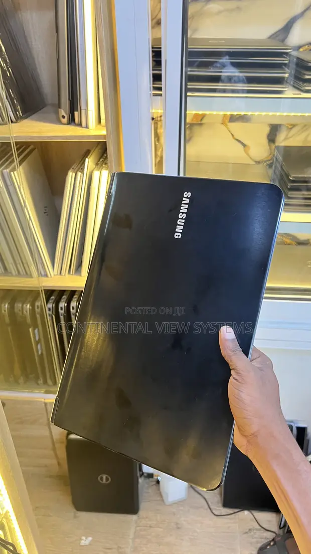 Samsung Ativ Book 9 Lite Laptop - Intel Core i5, 6GB RAM, 32GB SSD - 1