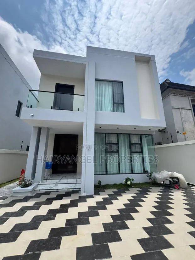 4 Bedroom Smart Duplex with BQ for Sale in Woji - 1
