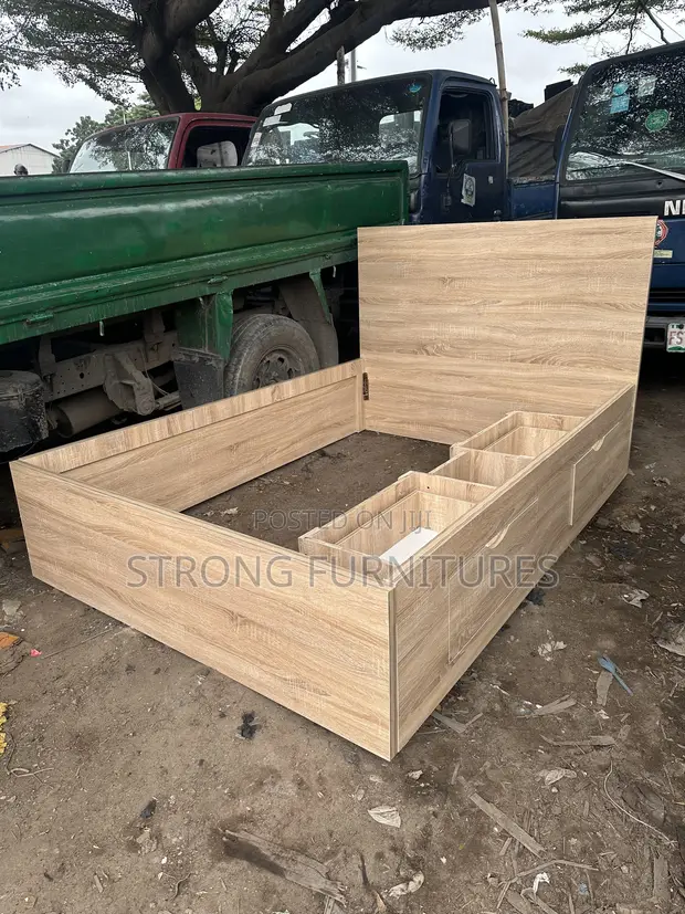 4.5 x 6ft HDF Storage Bed Frame - 1