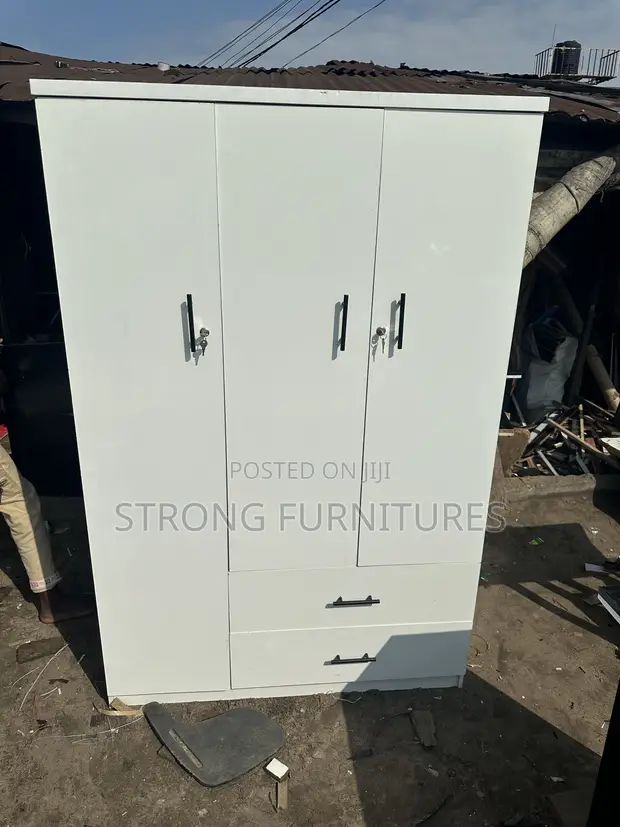 4ft x 6ft Off-White HDF Wardrobe - 1