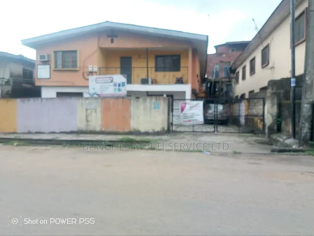 Furnished 3-Bedroom Block of Flats in Ketu-Ikosi for Sale - 1