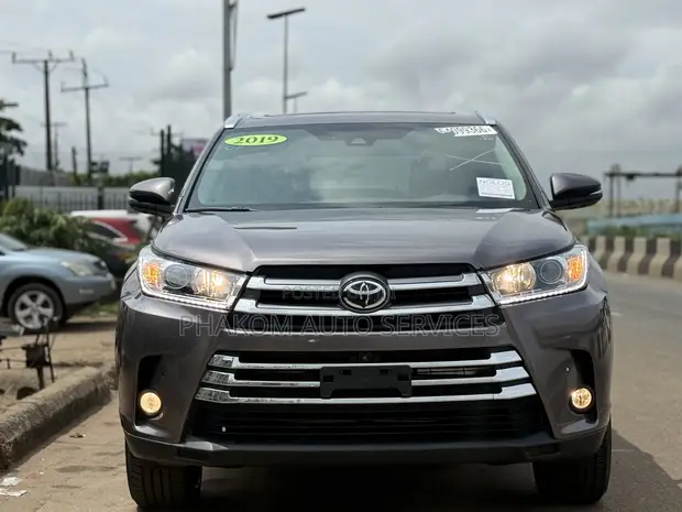 2019 Toyota Highlander Limited Platinum Gray - 1