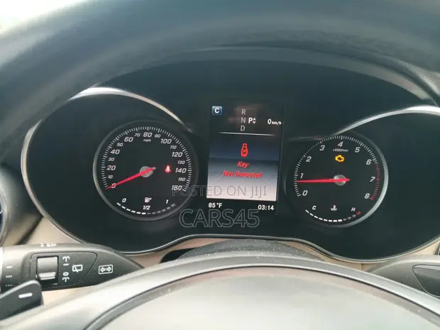 Mercedes-Benz GLC-Class 2019 White - 1