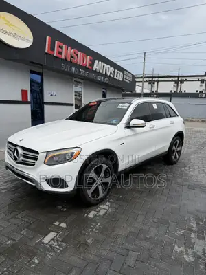 Mercedes-Benz GLC-Class 2016