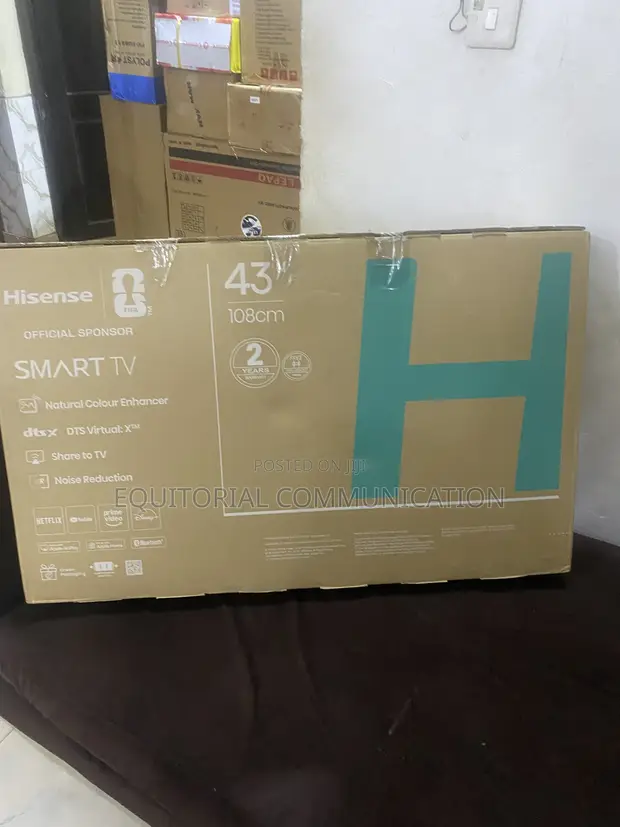 Hisense 43Q50SAVT 43-Inch Smart LED TV - 1