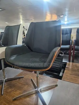 Boss Office Products Modern Lounge Chair
