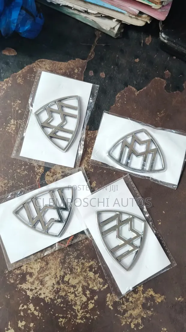 Sabon Logo na Alamar Maybach don Mercedes-Benz - 1