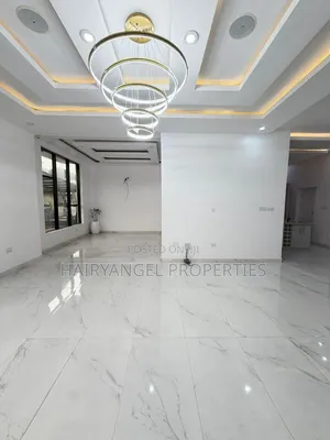 5 Bedroom Detached Duplex a Osapa, Lekki