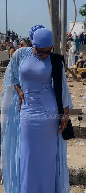 Royal Sky Modest Bodycon & Cape Set - Hasken Shuɗi