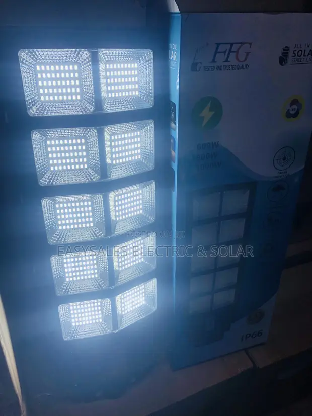 1000W Duk A Cikin Daya Hasken Titin Rana Tare da Kyauta Kyauta - 1