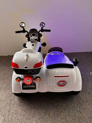Children's White Mercedes-Benz Electronic Bike
