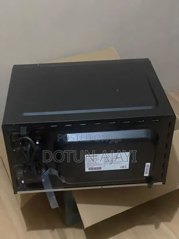 Brand New Hisense 42L Smart Microwave - 1