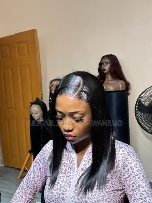 14" Bone Straight Hair Extensions, 200g, 5x5 Closure
