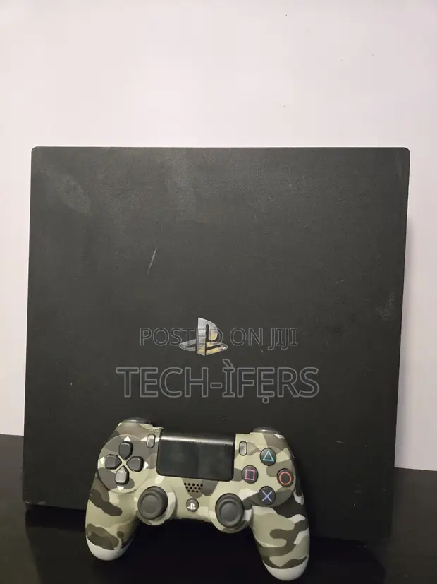 PlayStation 4 Pro - 270,000 NGN - 1