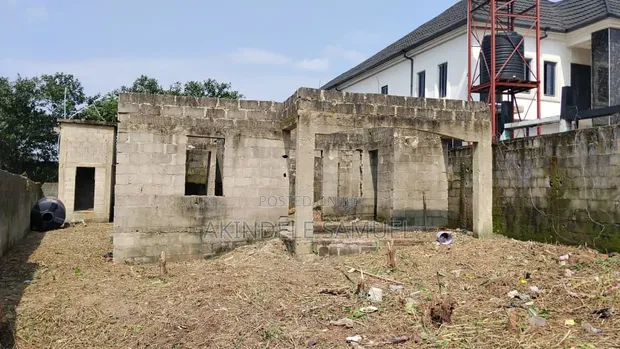 Ginin Bedroom 3 Mara Kammalawa Don Siyarwa A Gbaga, Ikorodu - 1