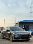 2018 Honda Accord Touring 2.0T Gray - 4